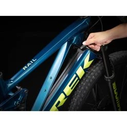 Trek Rail 7 Gen 2 Electric Mountain Bike -Cycling equipment discount store Rail7DeoreXT 22 35036 B Alt3 f5fc